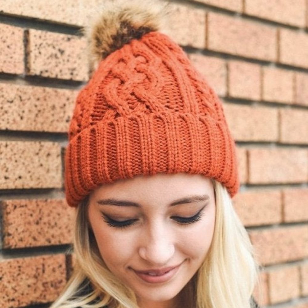 COPY - Hip Black Cable Knit Fur Pom Beanie